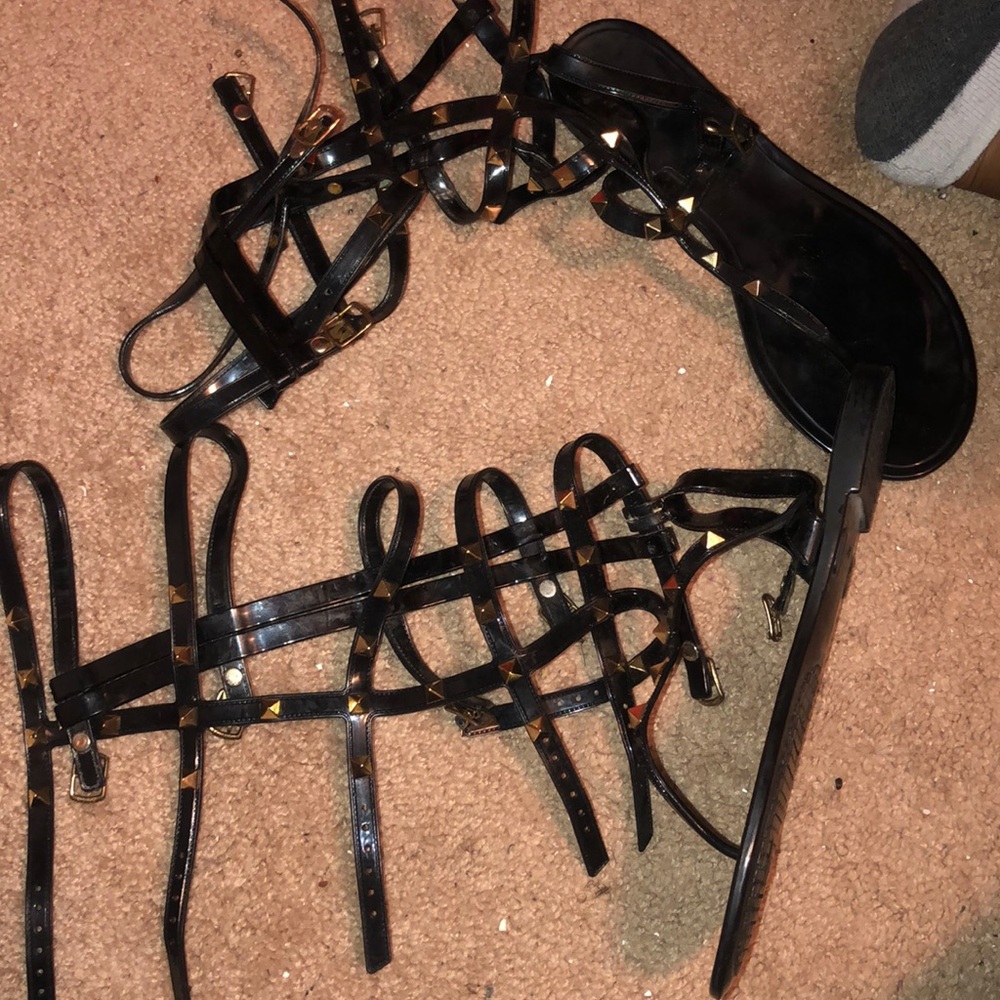 Black gladiator sandals